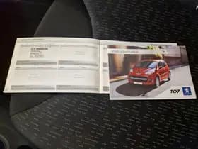 Peugeot 107 1.0- 12V XS 85.800 km +NAP NL- auto thumbnail 17