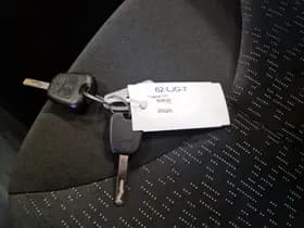 Peugeot 107 1.0- 12V XS 85.800 km +NAP NL- auto thumbnail 18