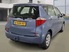 Toyota Verso-S 1.3 VVT- i Automaat 38.000 km +NAP NL- auto thumbnail 3