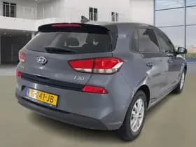 Hyundai I30 1.4 T- GDI Comfort 1e Eig. 58.700 km +NAP NL- auto thumbnail 3