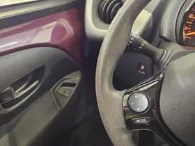 Peugeot 108 1.0 e- VTi Blue Lion 1e Eig. 45.400 km +NAP NL- auto thumbnail 12