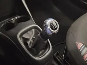 Citroen C1 1.0 e- VTi Feel 82.900 km +NAP NL- auto thumbnail 9