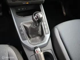 Seat Arona 1.0 TSI Xcellence Navi PDC Trekhaak Clima CarPlay thumbnail 27