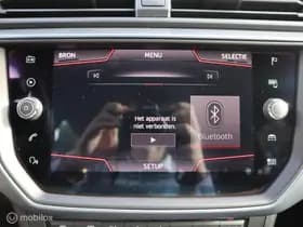 Seat Arona 1.0 TSI Xcellence Navi PDC Trekhaak Clima CarPlay thumbnail 31