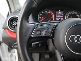 Audi Q2 30 TFSI Sport Airco Cruise Navi PDC Parelmoer thumbnail 24