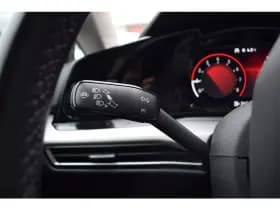 Volkswagen Golf Variant 1.0 Tsi Life Business thumbnail 16