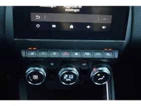 Mitsubishi Colt 1.6 Hev First Edition thumbnail 14