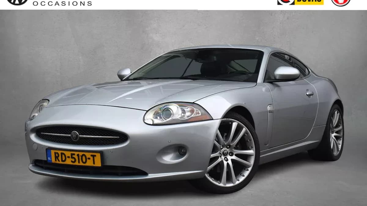 Jaguar Xk 4.2 V8 Coupé — foto 1
