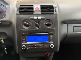 Volkswagen Touran 1.6-16v Fsi Business | Trekhaak | Cruise thumbnail 13