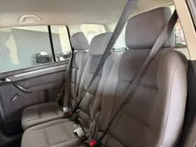 Volkswagen Touran 1.6-16v Fsi Business | Trekhaak | Cruise thumbnail 16