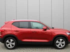 Volvo XC40 T3 Business Pro thumbnail 3