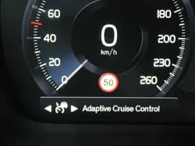 Volvo XC40 B4 Inscription thumbnail 23