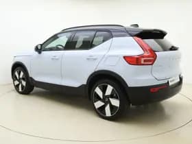 Volvo XC40 Extended Range Plus / 20'' / Nubuck incl. Fjord Blue Tapijt / Trekhaak / Stoel + Stuurw. Verwarming / PDC + Camera / Getint Glas / thumbnail 3