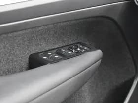 Volvo XC40 B3 177PK Momentum Business thumbnail 9