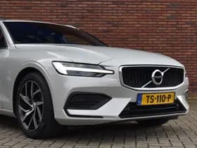 Volvo V60 T5 252PK Automaat Momentum thumbnail 2