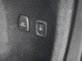 Volvo V60 T5 252PK Automaat Momentum thumbnail 26