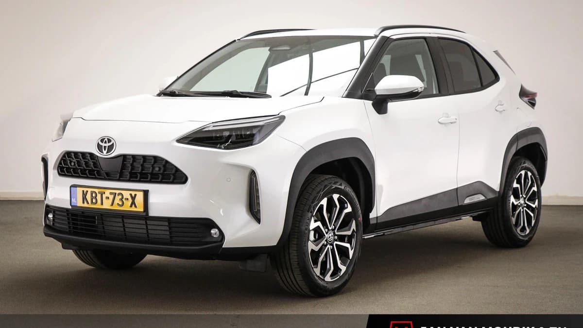 Toyota Yaris Cross 1.5 Hybrid 130 Dynamic | NIEUW | COMFORT PACK | STUURVERWARMING | CAMERA — foto 1