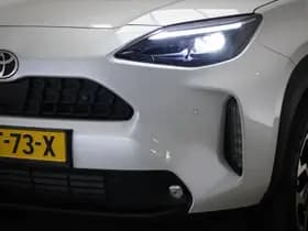 Toyota Yaris Cross 1.5 Hybrid 130 Dynamic | NIEUW | COMFORT PACK | STUURVERWARMING | CAMERA thumbnail 17