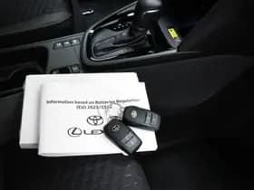 Toyota Yaris Cross 1.5 Hybrid 130 Dynamic | NIEUW | COMFORT PACK | STUURVERWARMING | CAMERA thumbnail 45