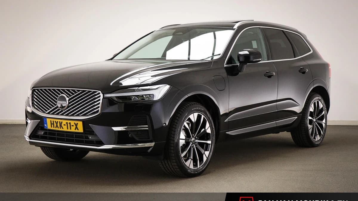 Volvo XC60 2.0 T6 Plug-in hybrid AWD Ultra Bright | PANORAMADAK | STUURVERWARMING | DAB | APPLE | 360 CAMERA — foto 1
