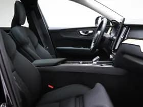 Volvo XC60 2.0 T6 Plug-in hybrid AWD Ultra Bright | PANORAMADAK | STUURVERWARMING | DAB | APPLE | 360 CAMERA thumbnail 13