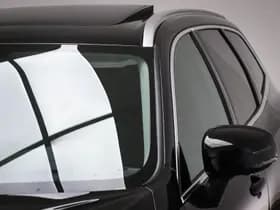 Volvo XC60 2.0 T6 Plug-in hybrid AWD Ultra Bright | PANORAMADAK | STUURVERWARMING | DAB | APPLE | 360 CAMERA thumbnail 25