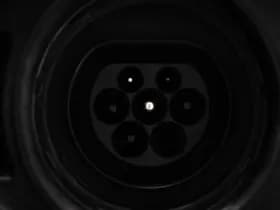 Volvo XC60 2.0 T6 Plug-in hybrid AWD Ultra Bright | PANORAMADAK | STUURVERWARMING | DAB | APPLE | 360 CAMERA thumbnail 26