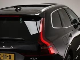 Volvo XC60 2.0 T6 Plug-in hybrid AWD Ultra Bright | PANORAMADAK | STUURVERWARMING | DAB | APPLE | 360 CAMERA thumbnail 30