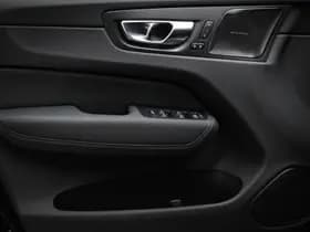 Volvo XC60 2.0 T6 Plug-in hybrid AWD Ultra Bright | PANORAMADAK | STUURVERWARMING | DAB | APPLE | 360 CAMERA thumbnail 33