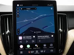 Volvo XC60 2.0 T6 Plug-in hybrid AWD Ultra Bright | PANORAMADAK | STUURVERWARMING | DAB | APPLE | 360 CAMERA thumbnail 44