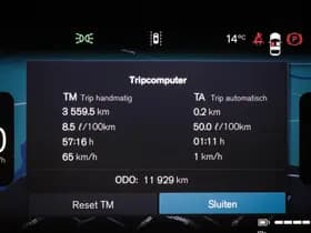 Volvo XC60 2.0 T6 Plug-in hybrid AWD Ultra Bright | PANORAMADAK | STUURVERWARMING | DAB | APPLE | 360 CAMERA thumbnail 6