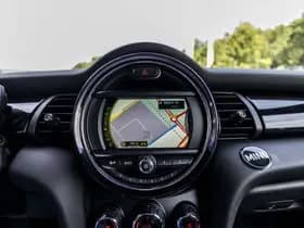 MINI Cooper Cabrio Mini 1.5 Chili Business thumbnail 36