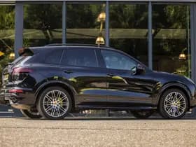 Porsche Cayenne 3.0 S E-Hybrid Platinum Edition NL Auto! thumbnail 5