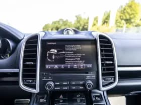 Porsche Cayenne 3.0 S E-Hybrid Platinum Edition NL Auto! thumbnail 44