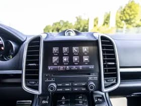 Porsche Cayenne 3.0 S E-Hybrid Platinum Edition NL Auto! thumbnail 45