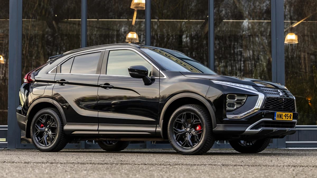 Mitsubishi Eclipse Cross 2.4 PHEV Instyle — foto 1