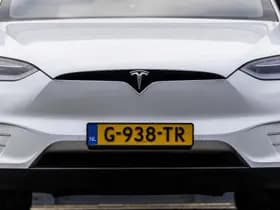 Tesla Model X Long Range thumbnail 3