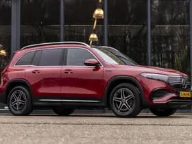 Mercedes-Benz EQB 300 4MATIC AMG Line 67 kWh