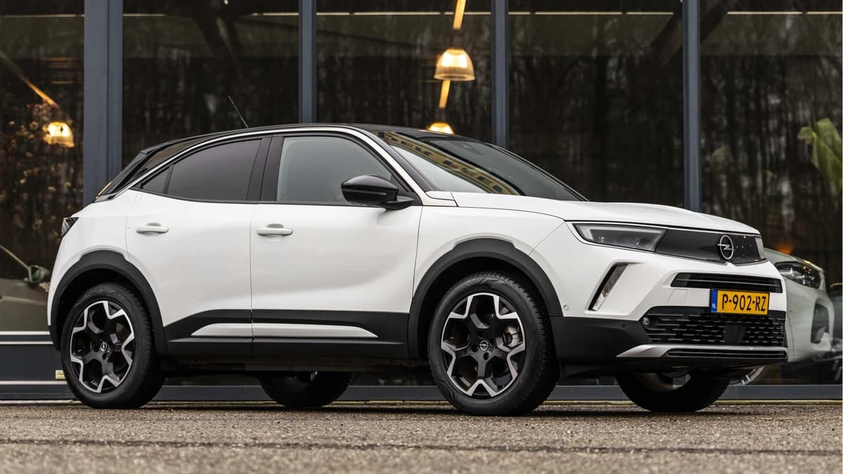 Opel Mokka-e Ultimate 50-kWh 11kw bl. — foto 1