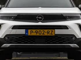 Opel Mokka-e Ultimate 50-kWh 11kw bl. thumbnail 3