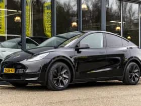 Tesla Model Y Long Range AWD 75 kWh thumbnail 11