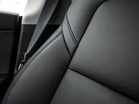 Tesla Model Y Long Range AWD 75 kWh thumbnail 19