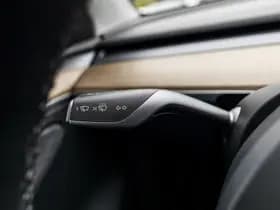 Tesla Model Y Long Range AWD 75 kWh thumbnail 20