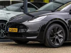 Tesla Model Y Long Range AWD 75 kWh thumbnail 10