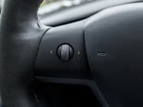 Tesla Model Y Performance AWD 75 kWh thumbnail 29