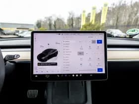 Tesla Model Y Performance AWD 75 kWh thumbnail 37