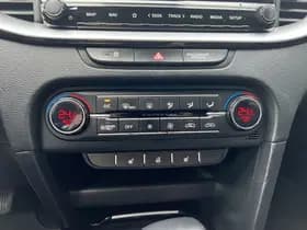 Kia Xceed 1.6 GDi PHEV DynamicPlusLine Navigatie - Stoel verwarming thumbnail 17