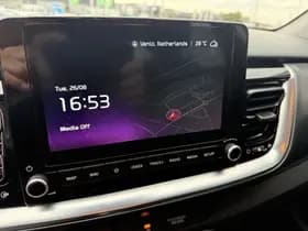Kia Stonic 1.0 T-GDi MHEV DynamicLine NAVI + CAMERA thumbnail 10