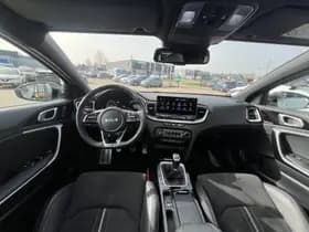 Kia Proceed Pro Ceed 1.0 T-GDi GT-PlusLine Pano, Stoelverwarming, Camera thumbnail 11