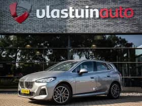 BMW 2 Serie Active Tourer 225e xDrive M-Sport , Trekhaak, Sportstoelen, Achteruitrijcamera